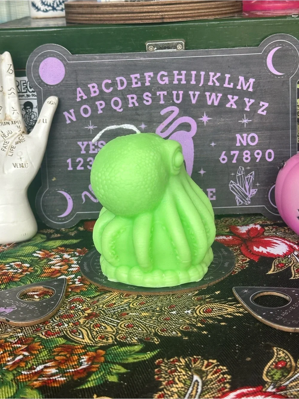 Ocean Familiar Octopus Candle